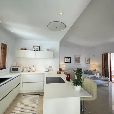 Moderno Apartamento * Marbella